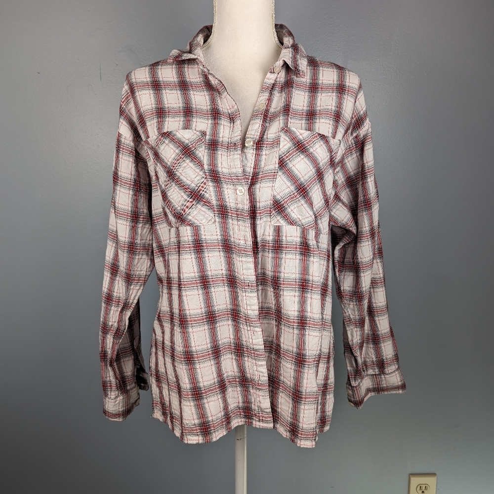 Plaid long sleeve shirt